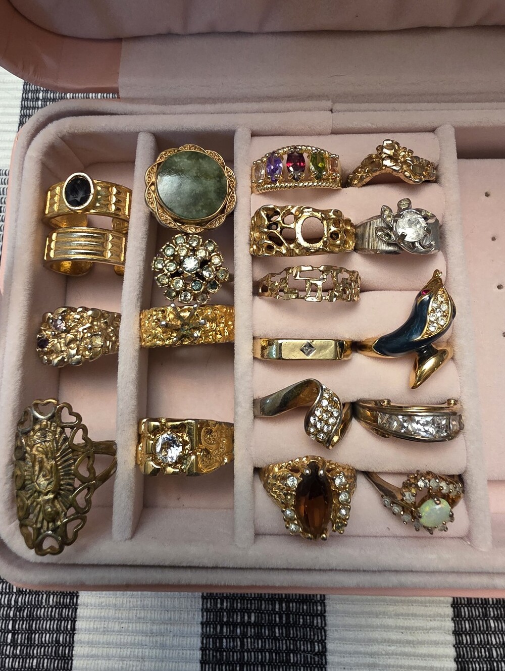 19 Piece Gold Filled & Electroplate Vintage Ring Lot Wearable Repurpose Repair